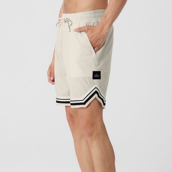 Men’s Alo basketball shorts - Picture 1 of 5